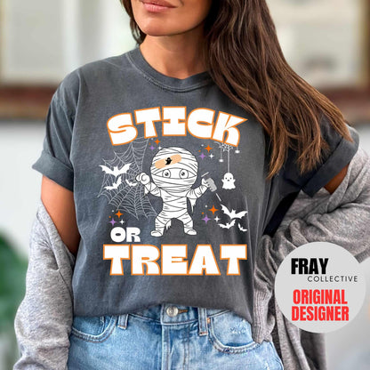 Comfort Colors Stick Or Treat Shirt Nurse Halloween T-Shirt Spooky Ghost RN Tee Phlebotomy Tech Halloween Nurse Party Team Spooky Season ER